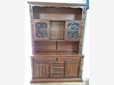 Wall cabinet